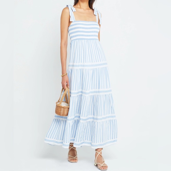 CAARA Elara Dress - Picture 2 of 3